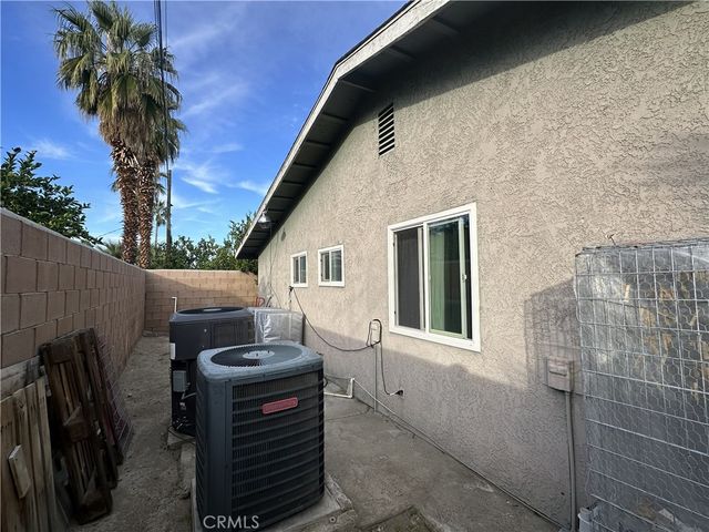 53385 Eisenhower, La Quinta, CA 92253