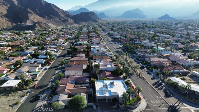 53385 Eisenhower, La Quinta, CA 92253