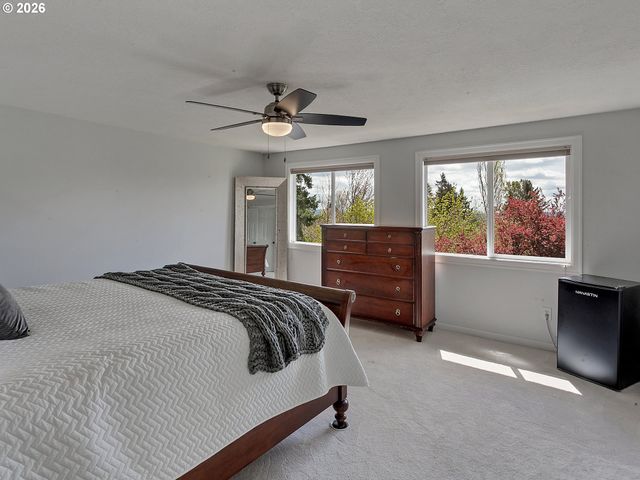 14740 Sw HAWK RIDGE Rd, Tigard, OR 97224