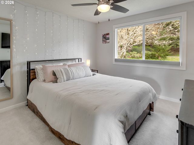 14740 Sw HAWK RIDGE Rd, Tigard, OR 97224