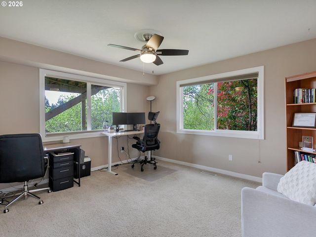 14740 Sw HAWK RIDGE Rd, Tigard, OR 97224