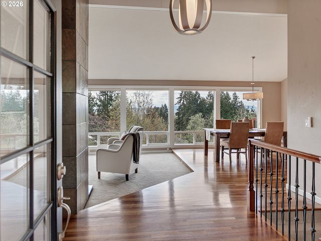 14740 Sw HAWK RIDGE Rd, Tigard, OR 97224