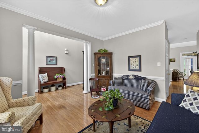 1930 HARVEST DR, Winchester, VA 22601