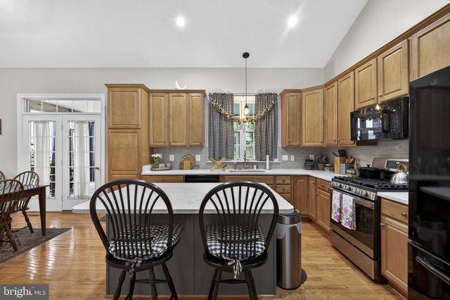 1930 HARVEST DR, Winchester, VA 22601