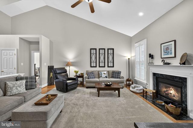 1930 HARVEST DR, Winchester, VA 22601