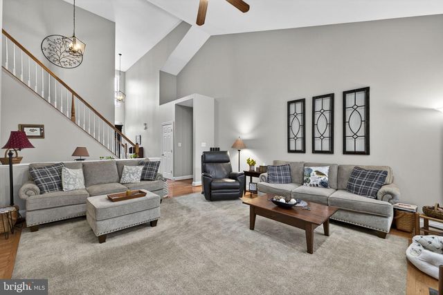1930 HARVEST DR, Winchester, VA 22601