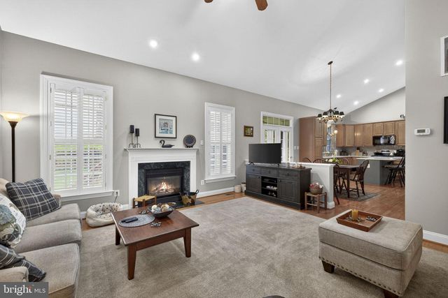 1930 HARVEST DR, Winchester, VA 22601