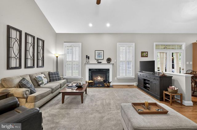 1930 HARVEST DR, Winchester, VA 22601