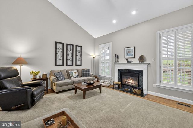 1930 HARVEST DR, Winchester, VA 22601