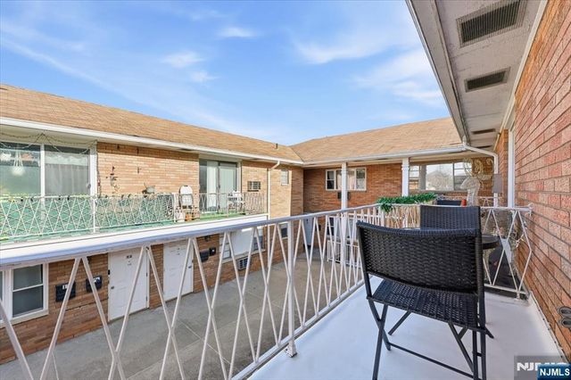 435 Teaneck Road 11, Ridgefield Park, NJ 07660