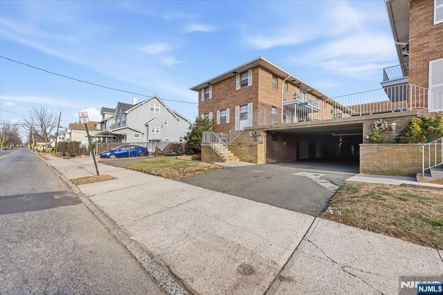 435 Teaneck Road 11, Ridgefield Park, NJ 07660