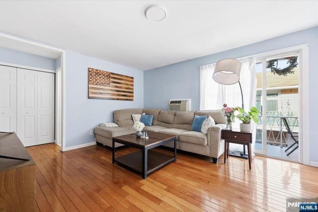 435 Teaneck Road 11, Ridgefield Park, NJ 07660