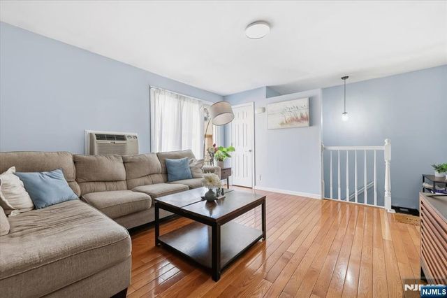 435 Teaneck Road 11, Ridgefield Park, NJ 07660