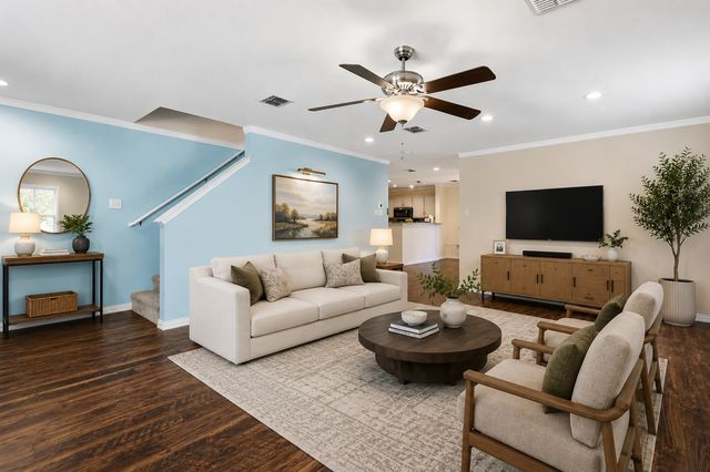 800 Poncho Lane, Fort Worth, TX 76052