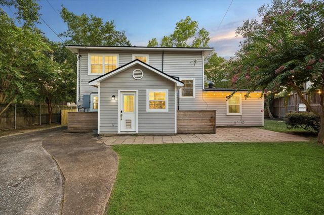 858 Azalea Street, Houston, TX 77018