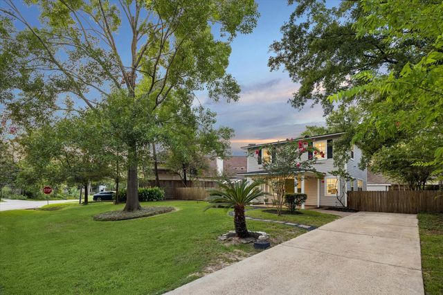 858 Azalea Street, Houston, TX 77018