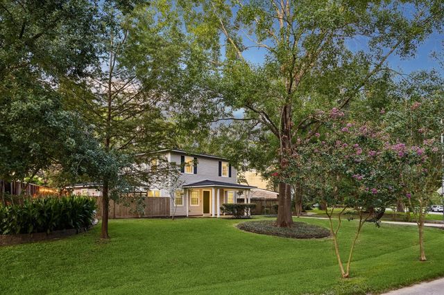 858 Azalea Street, Houston, TX 77018