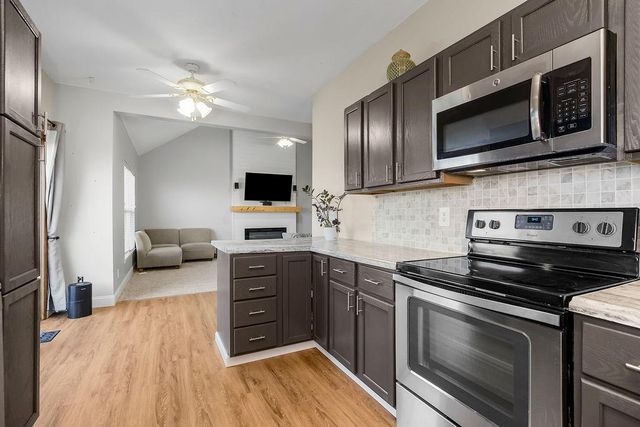 239 Prairie Lane, Wellsville, KS 66092