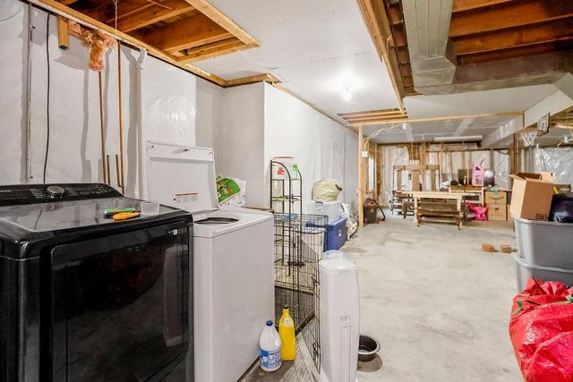 239 Prairie Lane, Wellsville, KS 66092