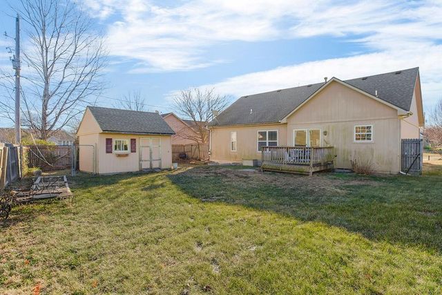 239 Prairie Lane, Wellsville, KS 66092
