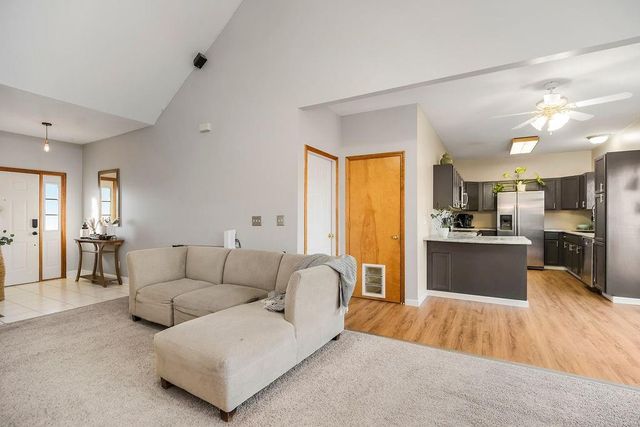 239 Prairie Lane, Wellsville, KS 66092