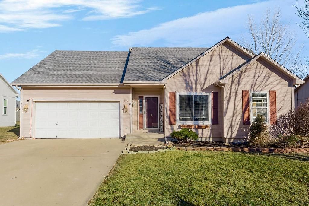 239 Prairie Lane, Wellsville, KS 66092