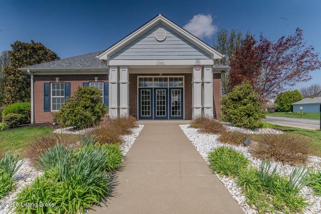 2609 Bradford Commons Dr 104, Louisville, KY 40299