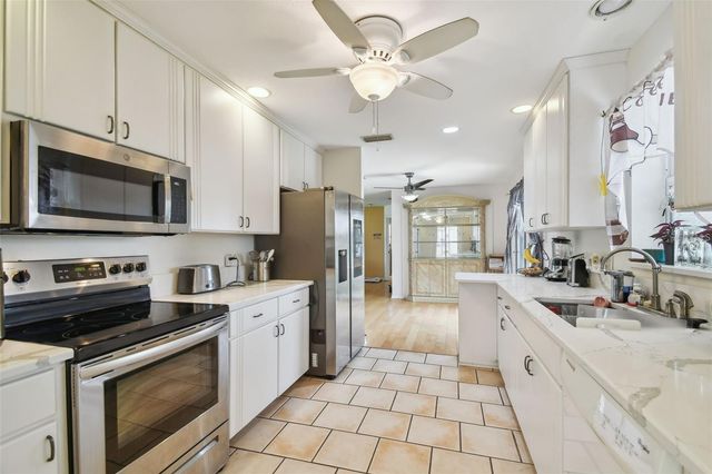 317 SHORE DRIVE E, Oldsmar, FL 34677