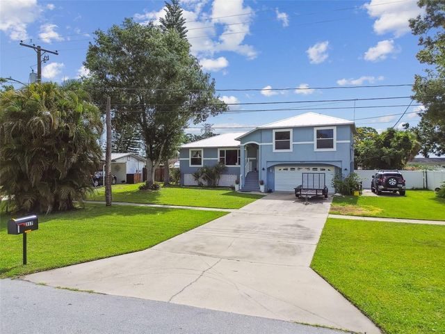 317 SHORE DRIVE E, Oldsmar, FL 34677