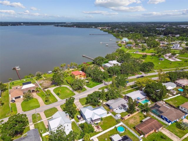 317 SHORE DRIVE E, Oldsmar, FL 34677