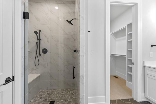 4041 Captains Circle, Lewis Center, OH 43035