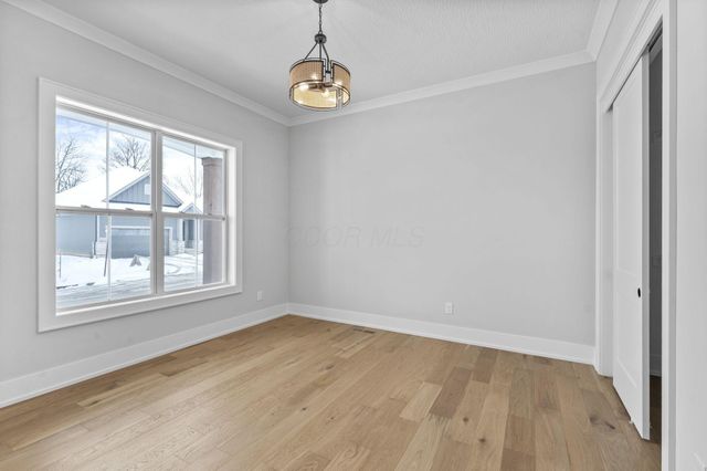 4041 Captains Circle, Lewis Center, OH 43035