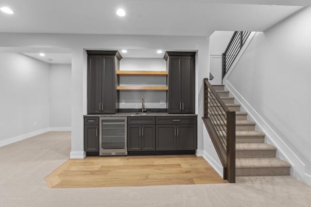 4041 Captains Circle, Lewis Center, OH 43035