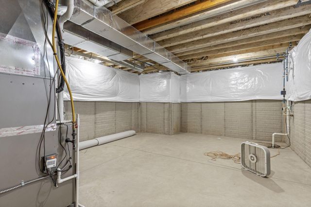 4041 Captains Circle, Lewis Center, OH 43035