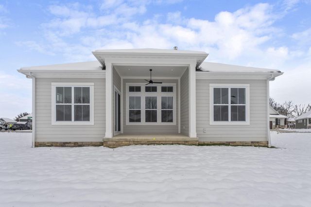 4041 Captains Circle, Lewis Center, OH 43035