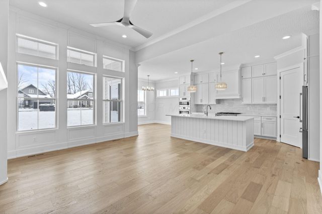 4041 Captains Circle, Lewis Center, OH 43035