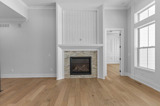 4041 Captains Circle, Lewis Center, OH 43035