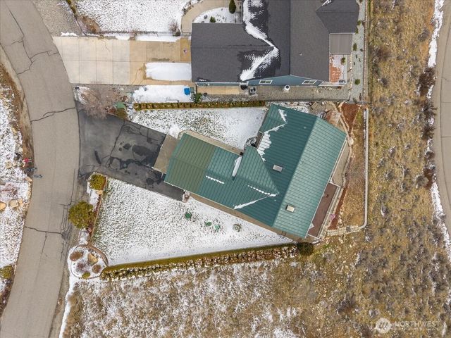 214 Stehekin Way, Chelan, WA 98816