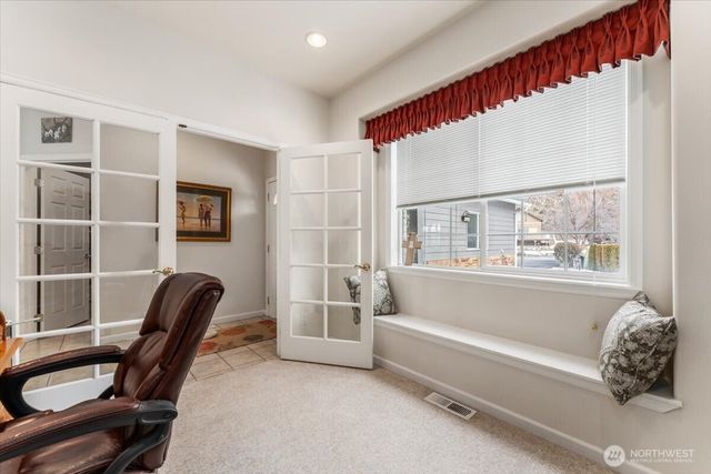 214 Stehekin Way, Chelan, WA 98816