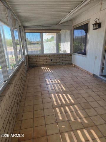 10049 W OAKMONT Drive, Sun City, AZ 85351