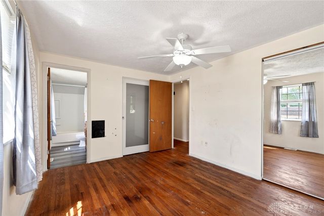 6608 Stranwood Drive, Englewood, OH 45322