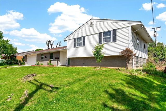 6608 Stranwood Drive, Englewood, OH 45322