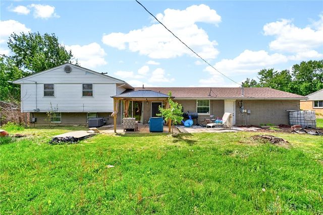 6608 Stranwood Drive, Englewood, OH 45322