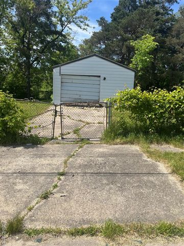 1006 W 8th Avenue, Flint, MI 48504