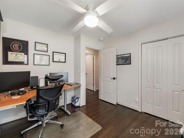 1042 Broadmoor Drive, Charlotte, NC 28209