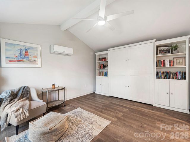 1042 Broadmoor Drive, Charlotte, NC 28209