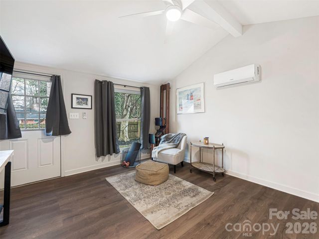 1042 Broadmoor Drive, Charlotte, NC 28209