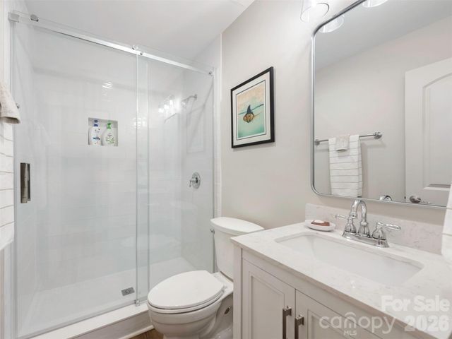 1042 Broadmoor Drive, Charlotte, NC 28209