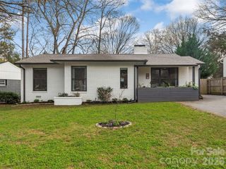 1042 Broadmoor Drive, Charlotte, NC 28209