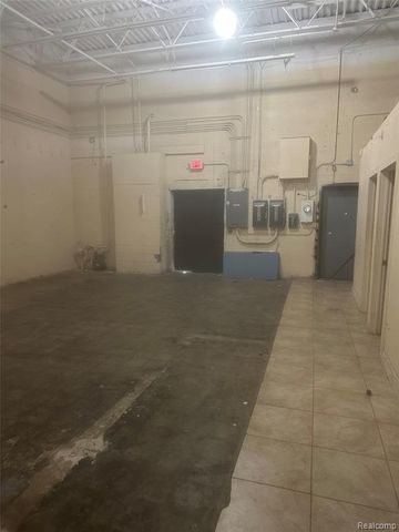 18604 Fenkell, Detroit, MI 48223